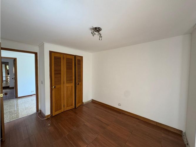 Apartamento de 5 alcobas en venta en La Florida, Medellín, 186 m² · foto 11 de 24