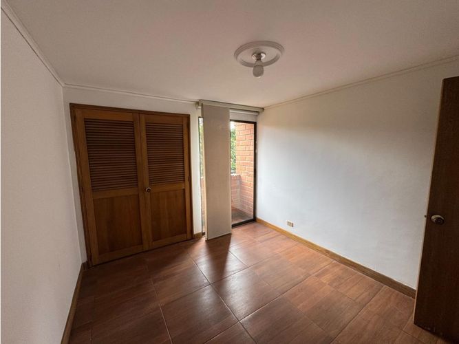 Apartamento de 5 alcobas en venta en La Florida, Medellín, 186 m² · foto 12 de 24