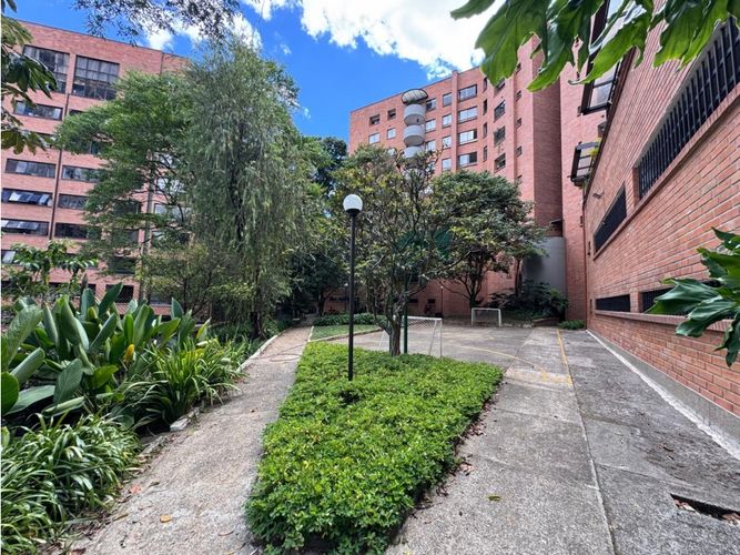 Apartamento de 5 alcobas en venta en La Florida, Medellín, 186 m² · foto 24 de 24