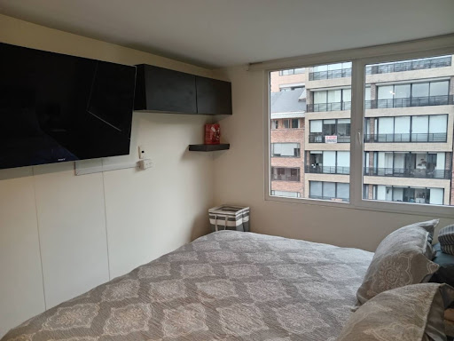 Apartamento en venta en Los Rosales, Bogotá · foto 5 de 13