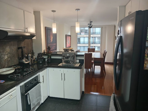Apartamento en venta en Los Rosales, Bogotá · foto 11 de 13