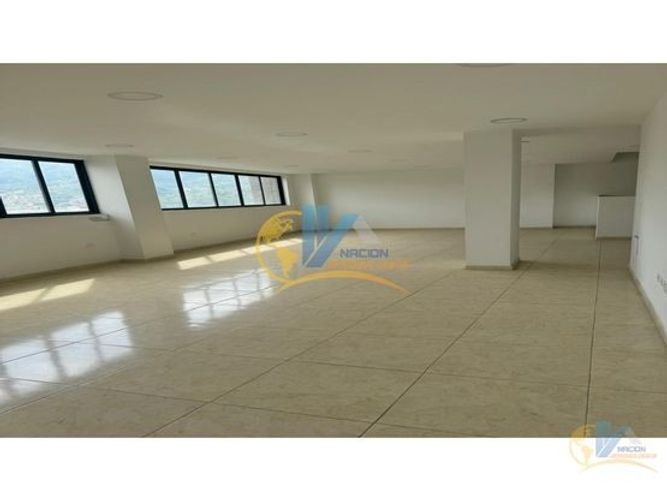 Local en arriendo en Mirador De San Juan, Girón, 100 m² · foto 3 de 5