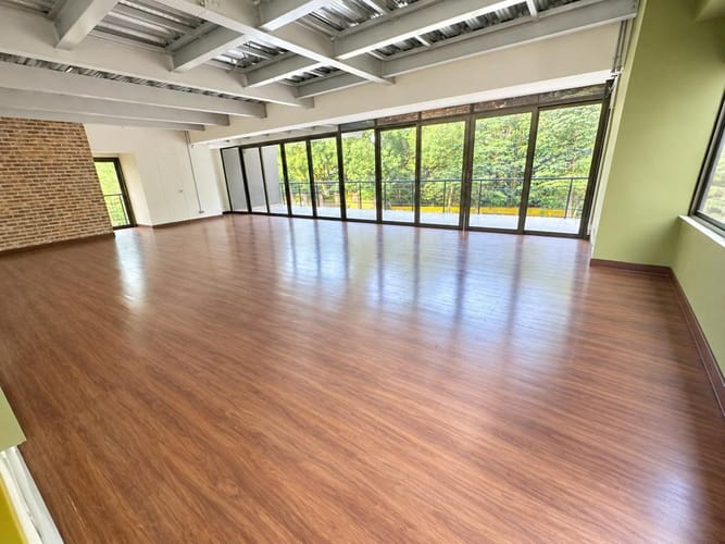 Local en venta en Las Lomas, Medellín, 374 m² · foto 3 de 19