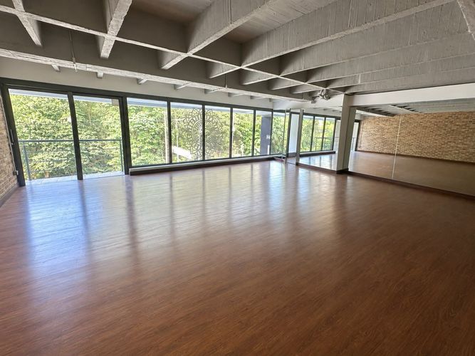 Local en venta en Las Lomas, Medellín, 374 m² · foto 4 de 19