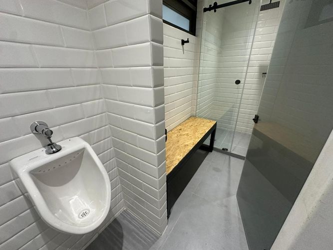 Local en venta en Las Lomas, Medellín, 374 m² · foto 16 de 19