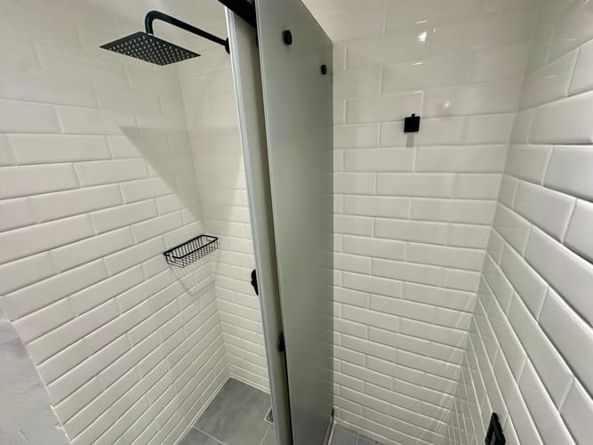 Local en venta en Las Lomas, Medellín, 374 m² · foto 17 de 19
