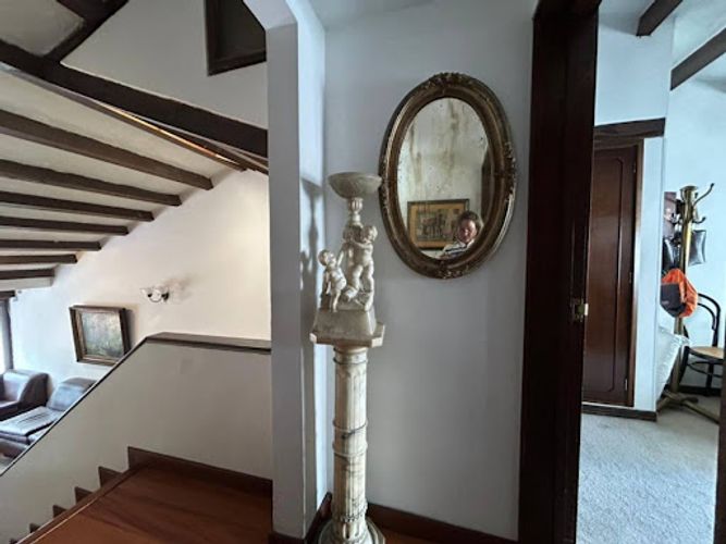 Casa de 5 alcobas en venta en Santa Barbara Central, Bogotá, 273 m² · foto 7 de 24