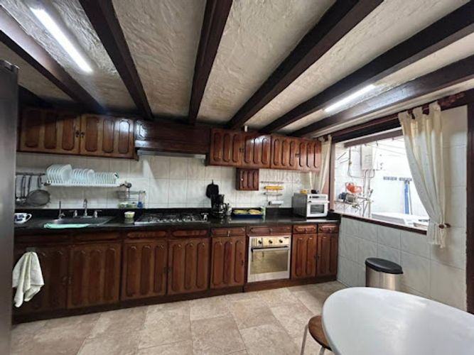 Casa de 5 alcobas en venta en Santa Barbara Central, Bogotá, 273 m² · foto 15 de 24