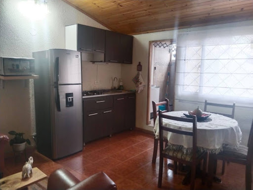Casa en venta en Cedritos, Bogotá · foto 2 de 19