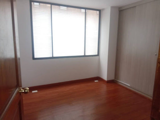 Apartamento en venta en Los Rosales, Bogotá · foto 7 de 12