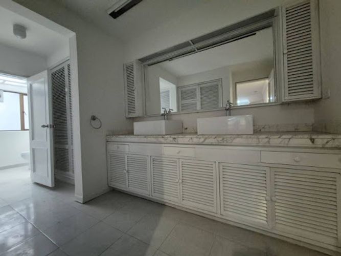 Apartamento en venta en Chico Norte, Bogotá · foto 10 de 17