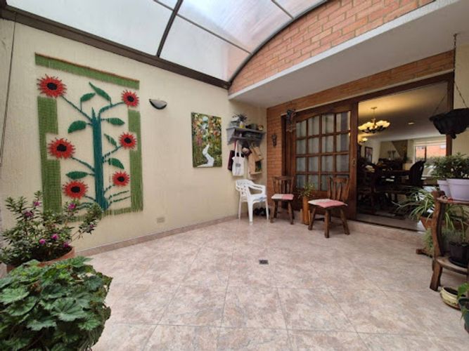 Casa en venta en Laura Vicuña, Chía · foto 10 de 15