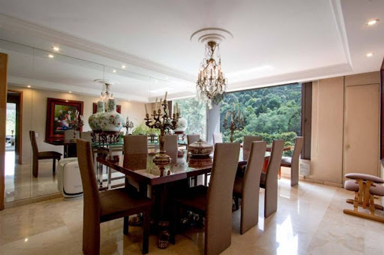 Apartamento de 3 alcobas en venta en Chico Norte, Bogotá, 267 m² · foto 6 de 24