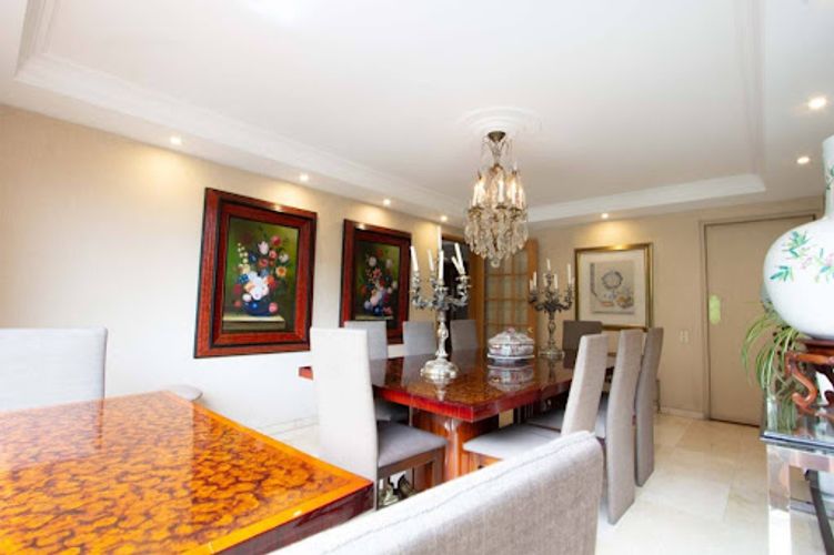 Apartamento de 3 alcobas en venta en Chico Norte, Bogotá, 267 m² · foto 8 de 24