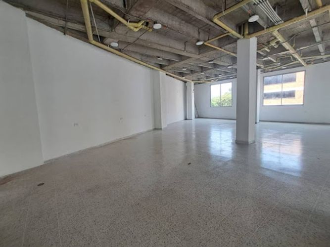 Local en arriendo en La Pilarica, Medellín, 205 m² · foto 2 de 16