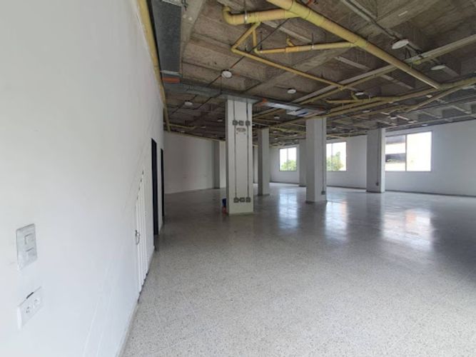 Local en arriendo en La Pilarica, Medellín, 205 m² · foto 10 de 16