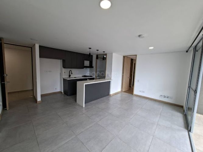 Apartamento de 2 alcobas en venta en Vereda San Jose, Sabaneta, 72 m² · foto 3 de 12