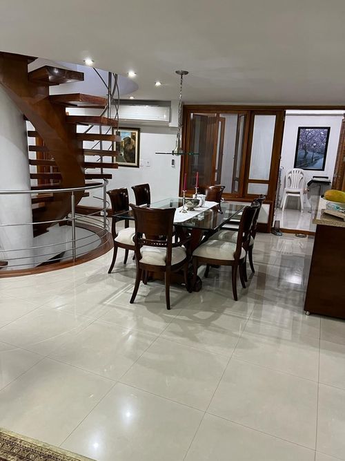 Casa de 4 alcobas en venta en Maraya, Pereira, 355 m² · foto 2 de 24