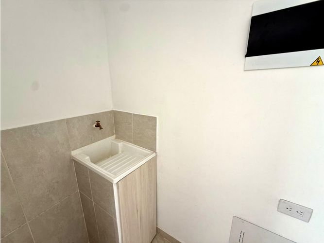 Apartamento de 2 alcobas en venta en La Ceja, 50 m² · foto 4 de 10