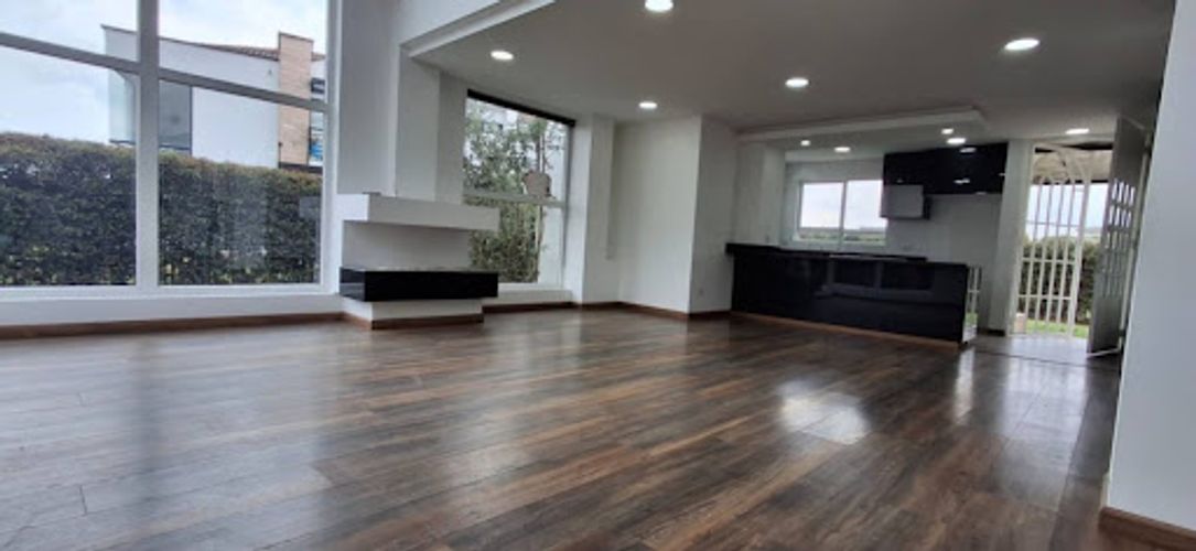 Casa de 4 alcobas en venta en Montana, Sopó, 300 m² · foto 7 de 24