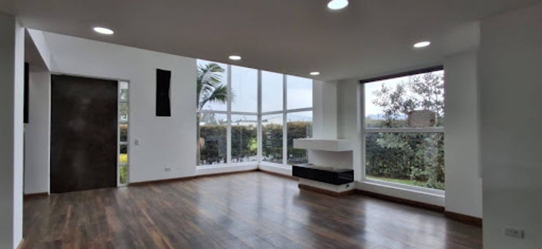 Casa de 4 alcobas en venta en Montana, Sopó, 300 m² · foto 8 de 24