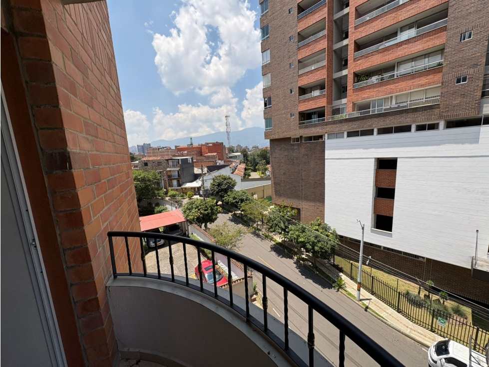 Apartamento en venta en Uribe Angel, Envigado · foto 2 de 24