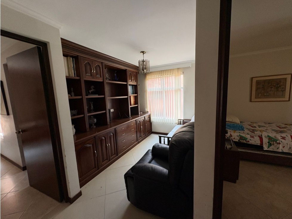 Apartamento en venta en Uribe Angel, Envigado · foto 8 de 24