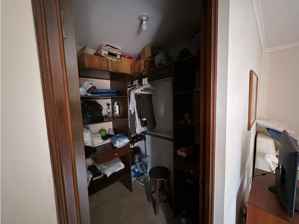 Apartamento en venta en Uribe Angel, Envigado · foto 18 de 24