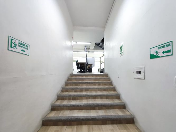 Local en arriendo en Nuevo Sotomayor, Bucaramanga, 500 m² · foto 11 de 24
