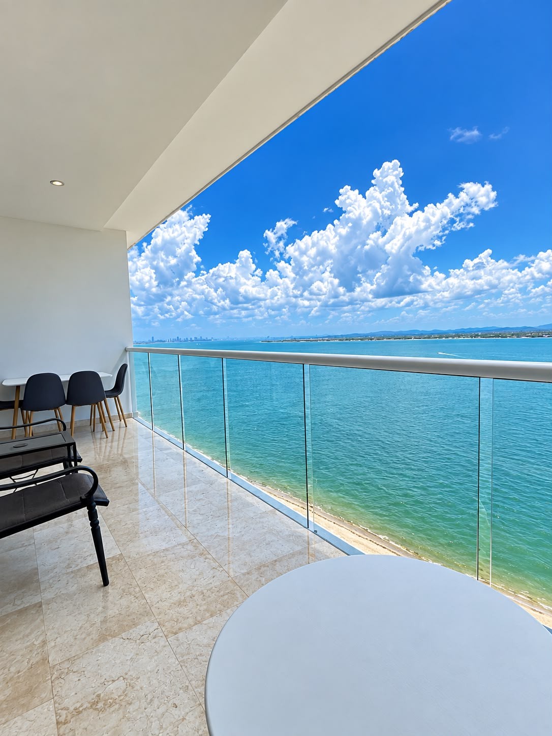 Apartamento en Arriendo en Castillogrande, Cartagena
