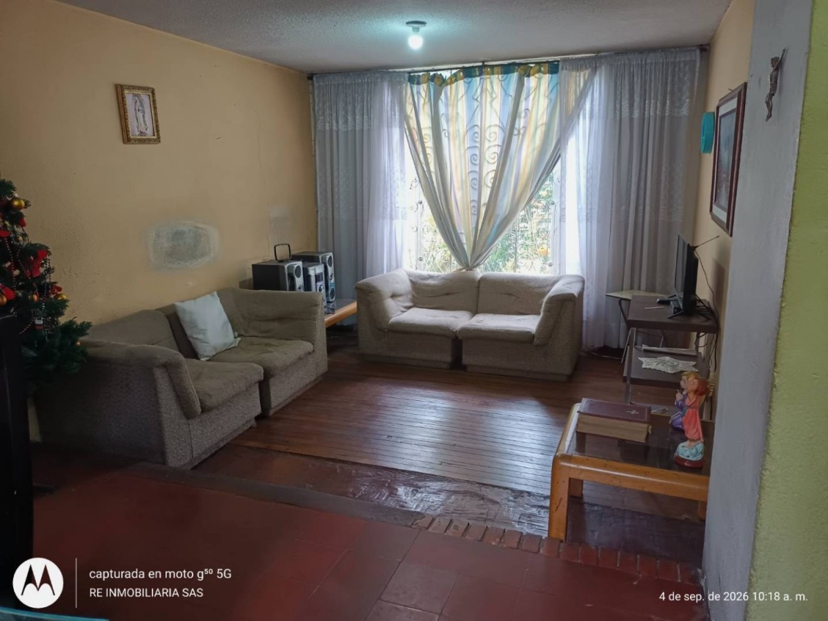 Casa en venta en Villa Sonia, Bogotá · foto 7 de 24