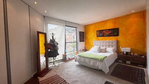 Apartamento en venta en Los Rosales, Bogotá · foto 10 de 23