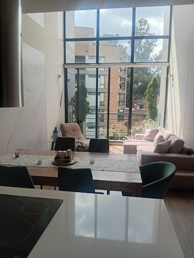 Apartamento en venta en Los Rosales, Bogotá · foto 4 de 24