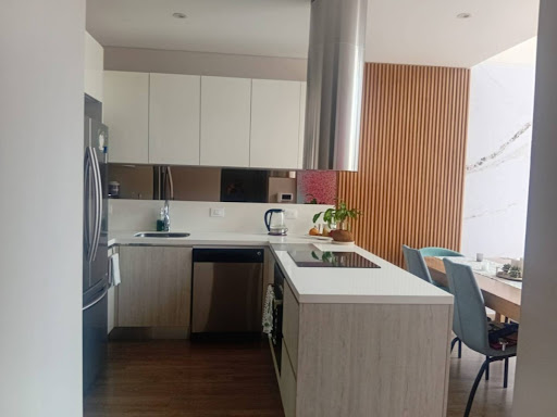 Apartamento en venta en Los Rosales, Bogotá · foto 6 de 24