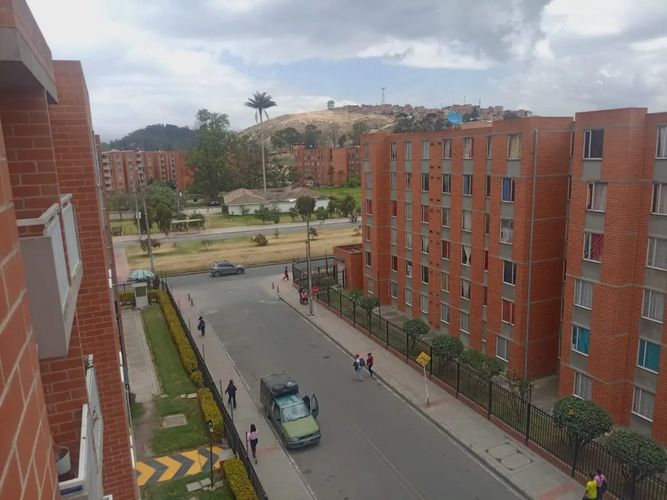 Apartamento de 3 alcobas en venta en Centro, Soacha, 63 m² · foto 4 de 24