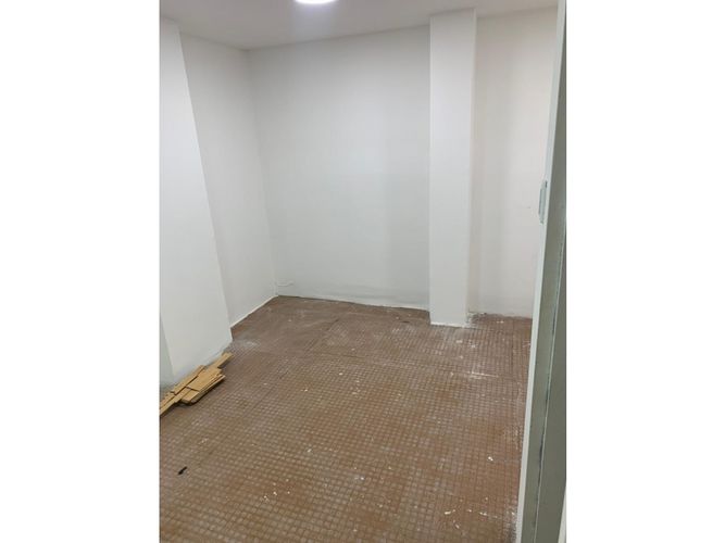 Local en venta en San Vicente, Cali, 32 m² · foto 7 de 8