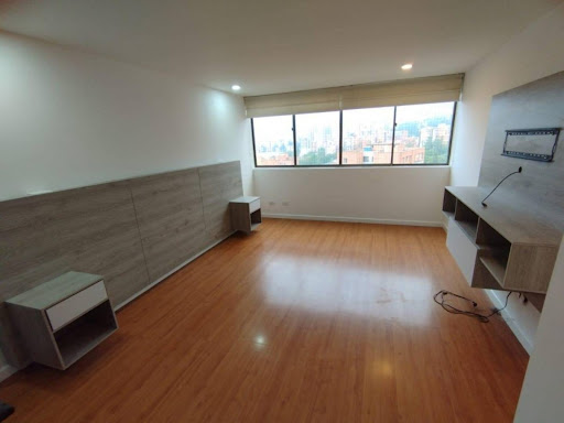Apartamento en arriendo en Las Vegas, Envigado · foto 3 de 24