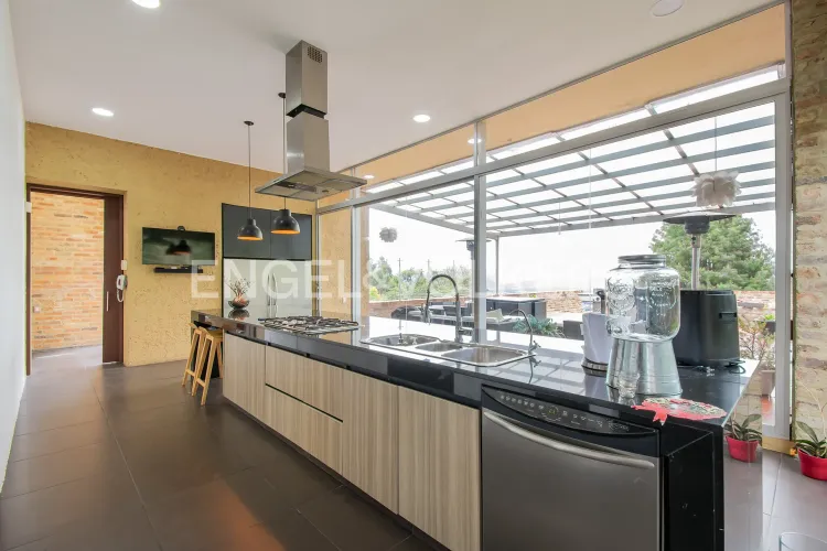 Casa de 4 alcobas en venta en Fusca, Chía, 422 m² · foto 6 de 20