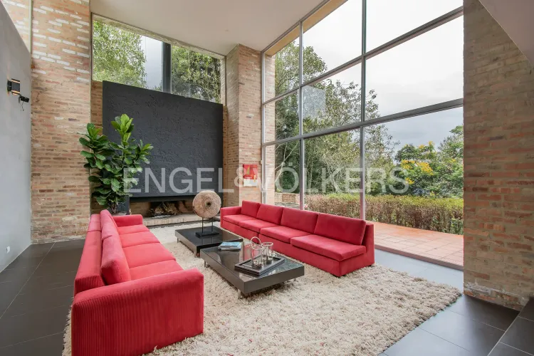 Casa de 4 alcobas en venta en Fusca, Chía, 422 m² · foto 3 de 20