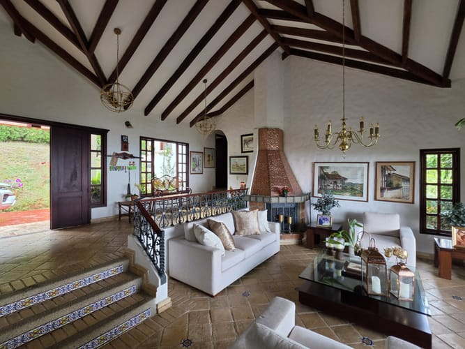 Casa de 5 alcobas en venta en Rincon Dapa, Yumbo, 481 m² · foto 16 de 24