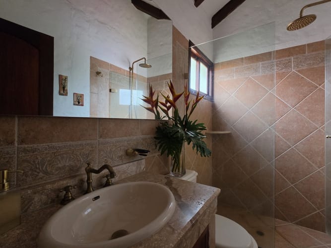 Casa de 5 alcobas en venta en Rincon Dapa, Yumbo, 481 m² · foto 19 de 24