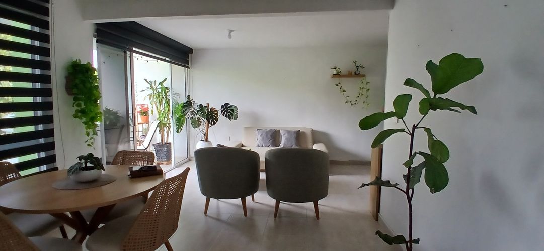 Apartamento de 3 alcobas en venta en Cañaveral, Floridablanca, 86 m² · foto 2 de 14