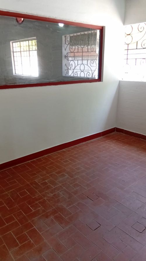 Bodega en arriendo en Cafe Madrid, Bucaramanga, 350 m² · foto 8 de 12