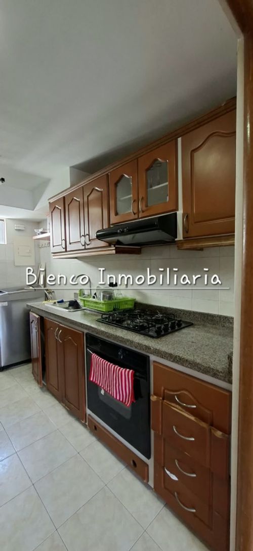 Apartamento de 3 alcobas en venta en El Bosque, Floridablanca, 89 m² · foto 3 de 15