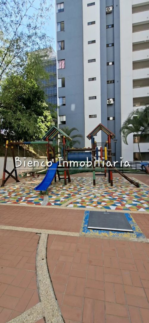 Apartamento de 3 alcobas en venta en El Bosque, Floridablanca, 89 m² · foto 11 de 15
