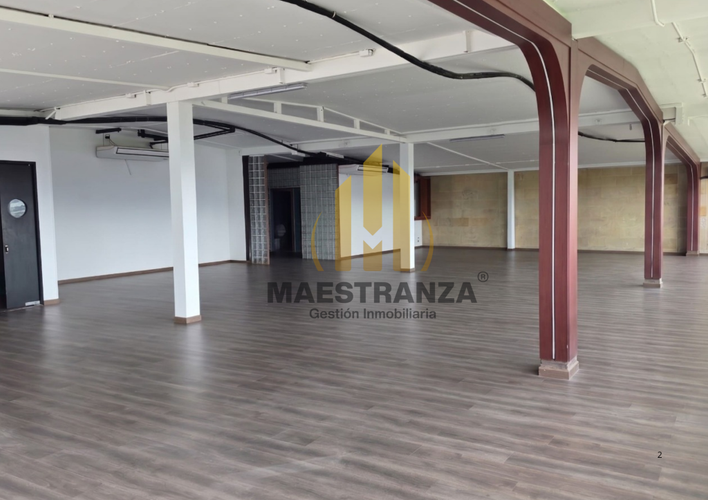 Oficina en arriendo en Las Lomas, Medellín, 282 m² · foto 3 de 11