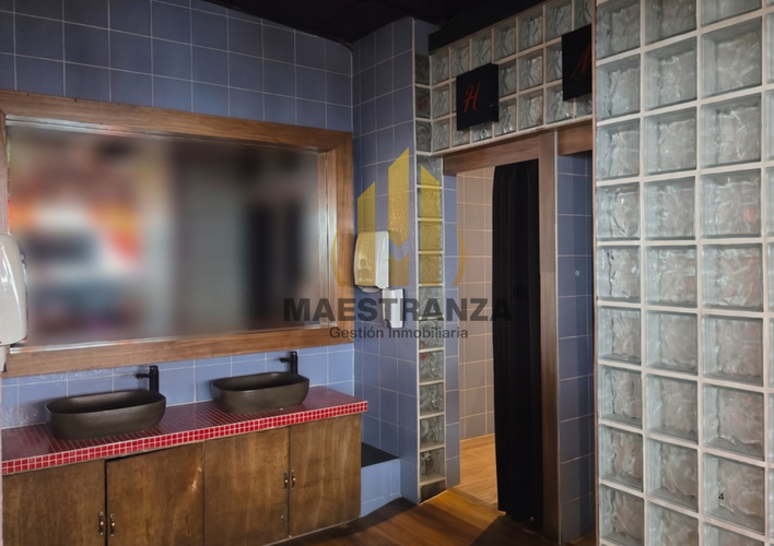 Oficina en arriendo en Las Lomas, Medellín, 282 m² · foto 6 de 11