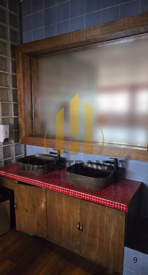 Oficina en arriendo en Las Lomas, Medellín, 282 m² · foto 7 de 11