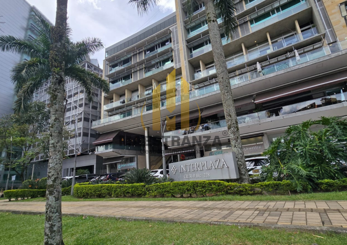 Oficina en arriendo en Las Lomas, Medellín, 282 m² · foto 11 de 11