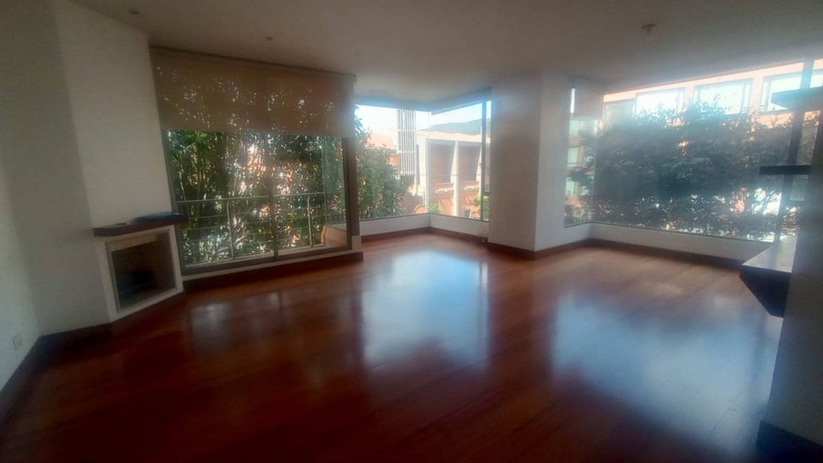 Apartamento en Arriendo en Santa Barbara, Bogotá